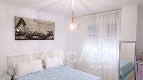 Foto 5 de Casa adosada en venta en Entrenúcleos, Dos Hermanas