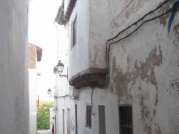 Casa aparellada en venda a C/ Cortina
