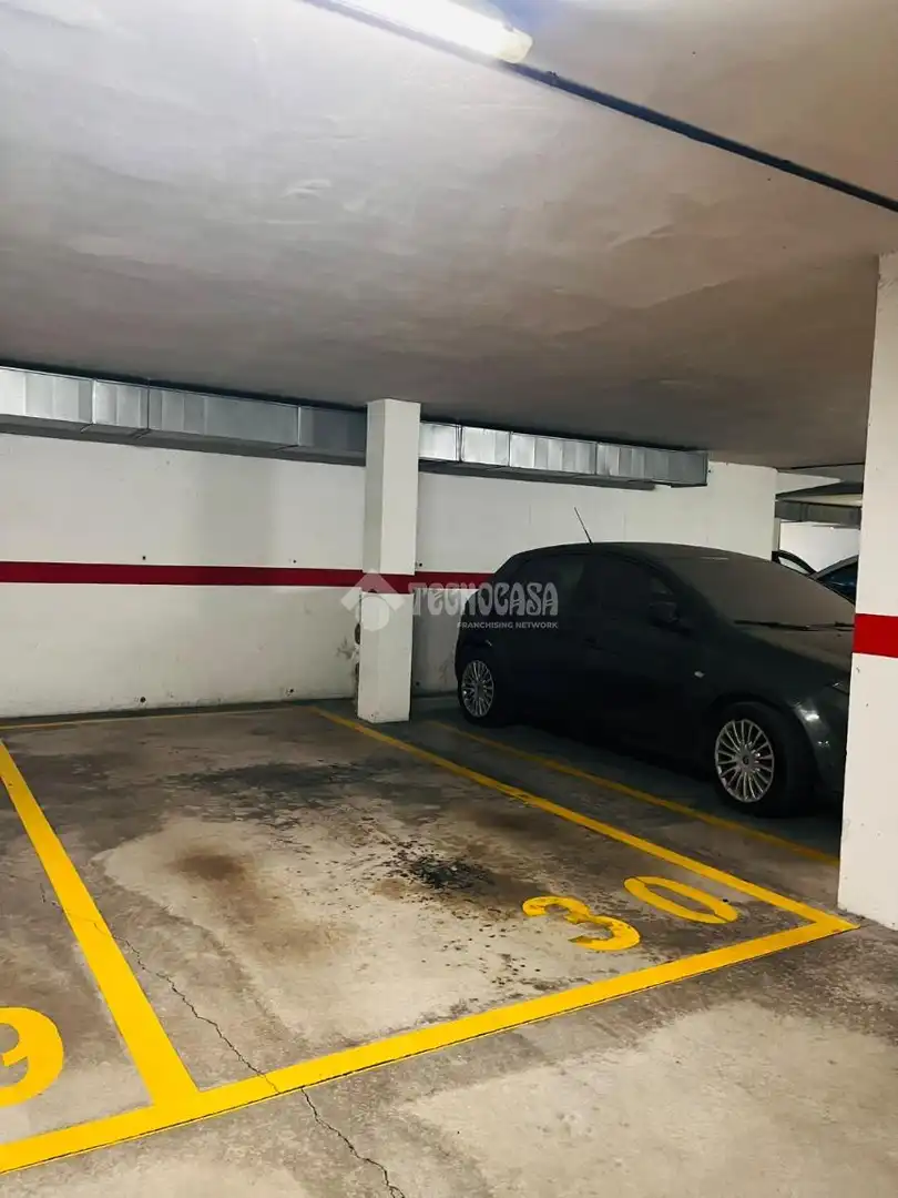 Parkplatz von Wohnung zum Verkauf in Madrid