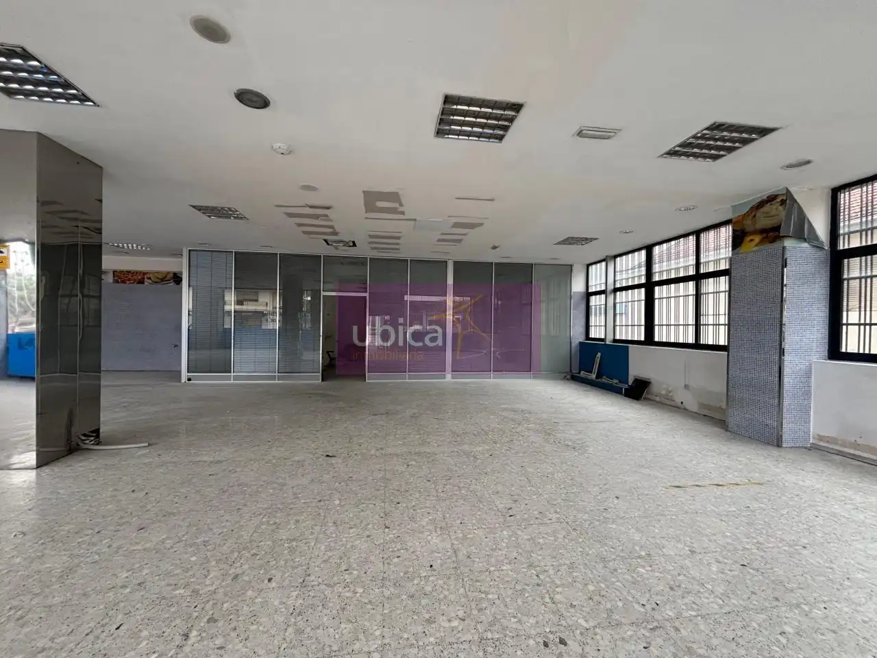 Geschaftsraum zur Miete in Mos