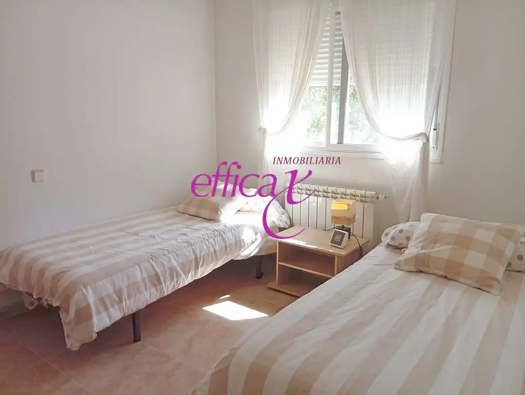 Bedroom of Houses for sale in Santo Domingo-Caudilla  with Heating