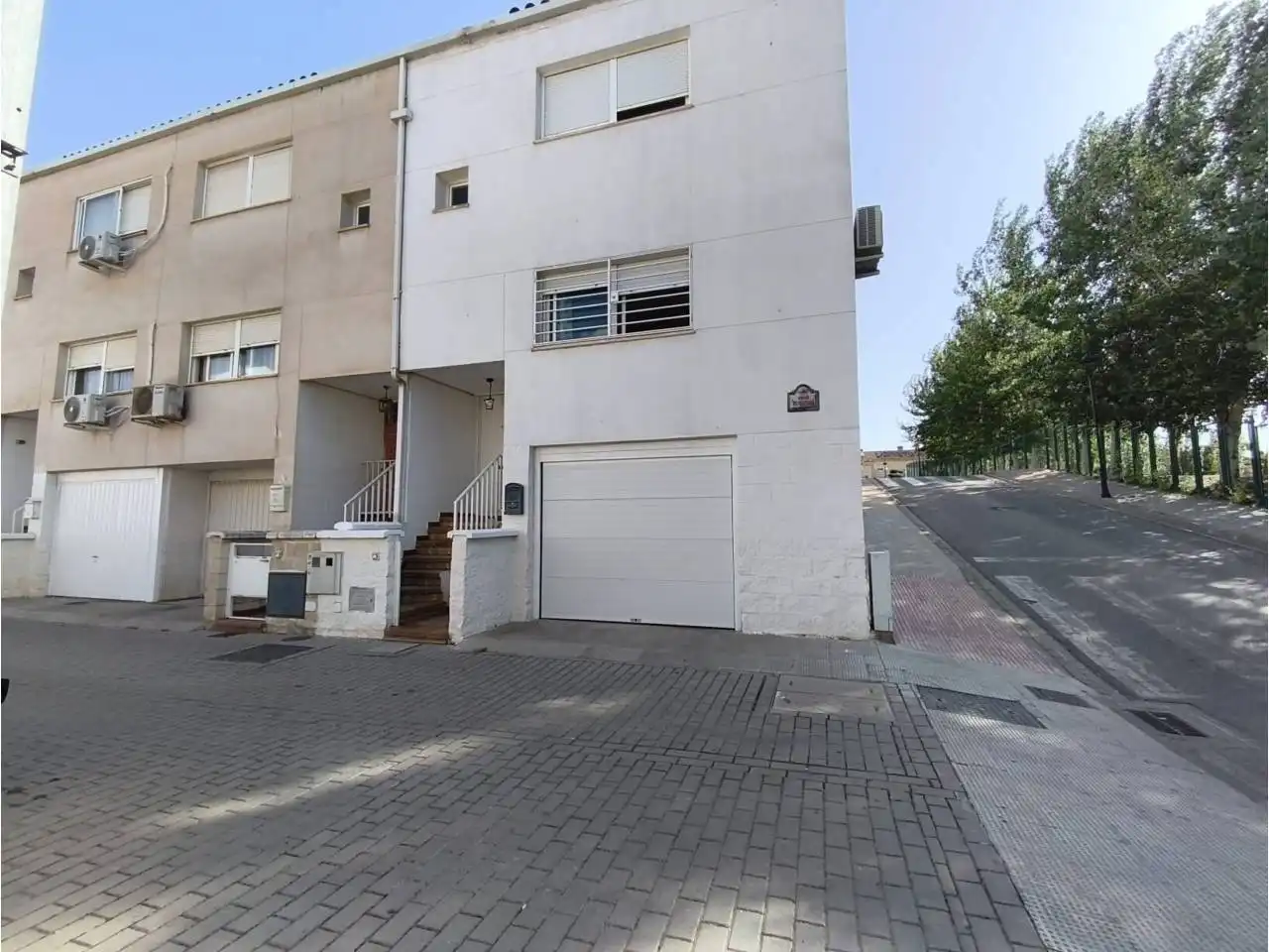 Vista exterior de Casa o chalet en venta en Ogíjares con Aire acondicionado