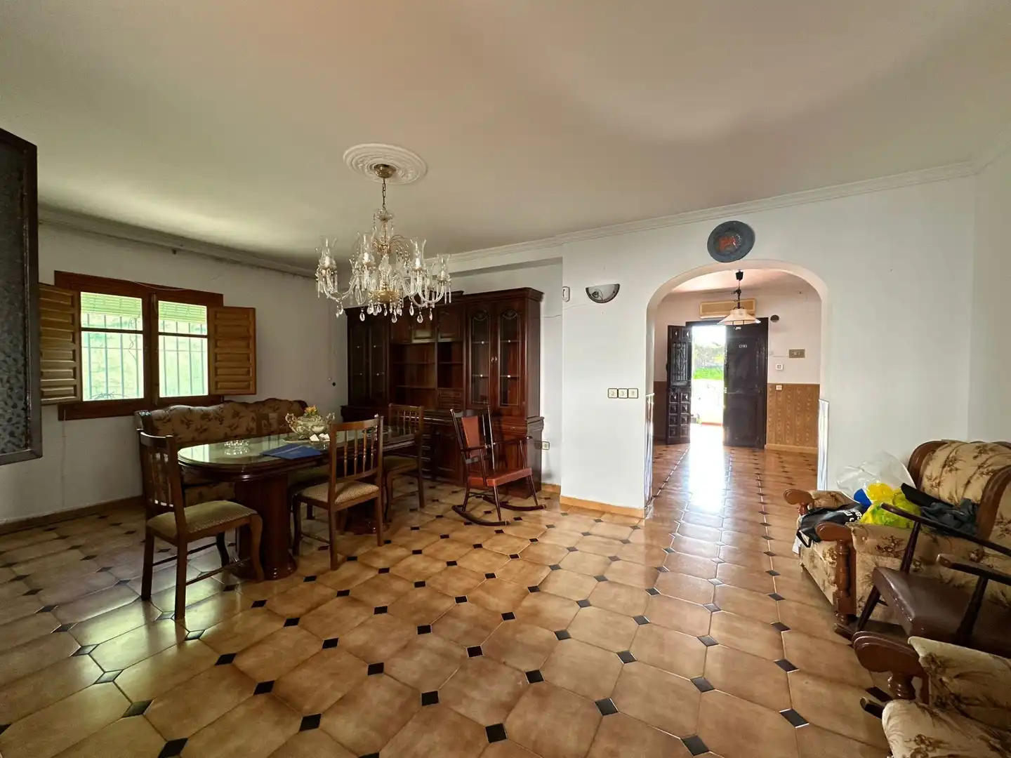 Menjador de Casa o xalet en venda en Vélez-Málaga amb Aire condicionat, Jardí privat i Traster