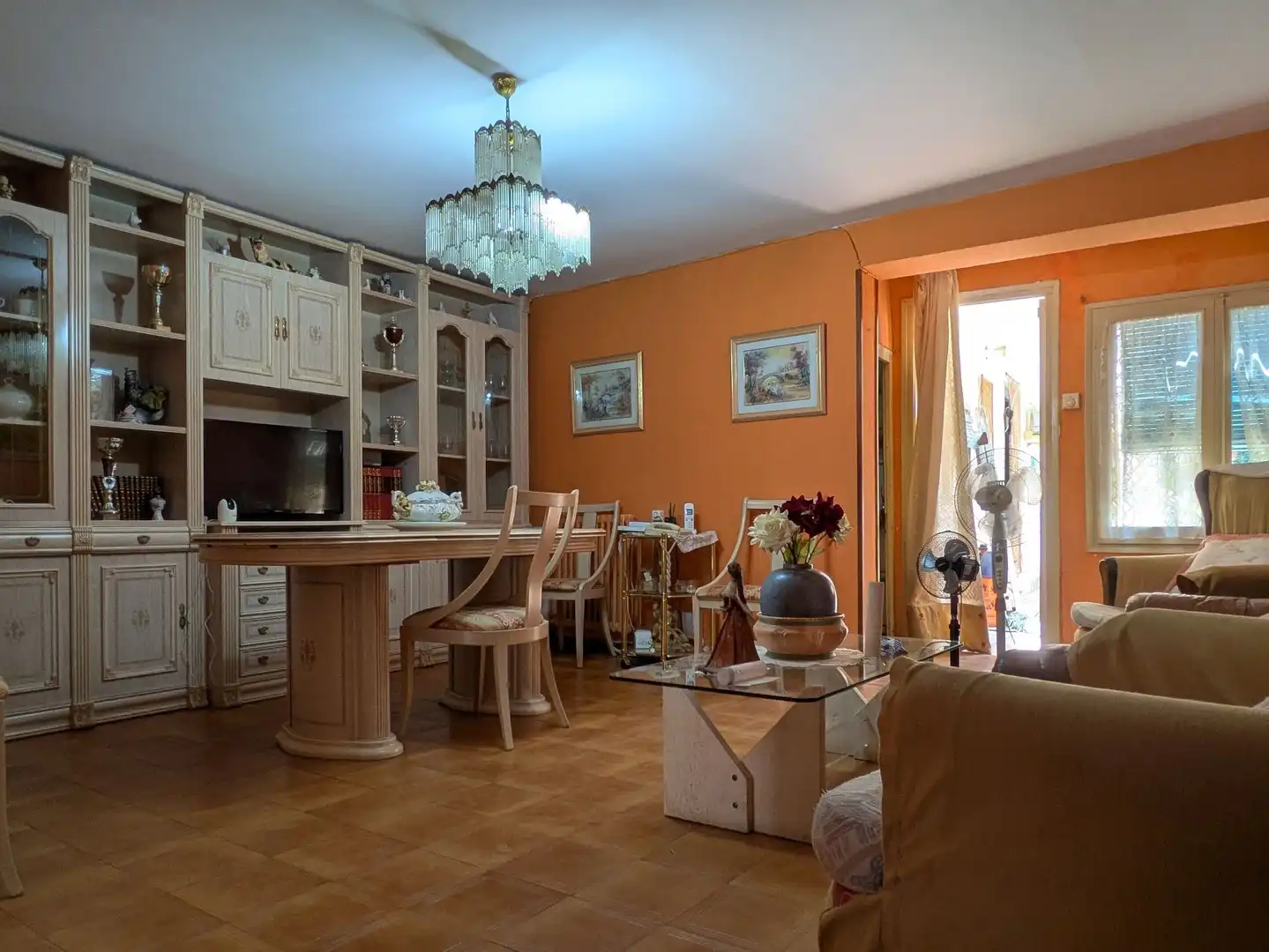 Sala de estar de Finca rústica en venta en Monzón con Calefacción, Jardín privado y Terraza