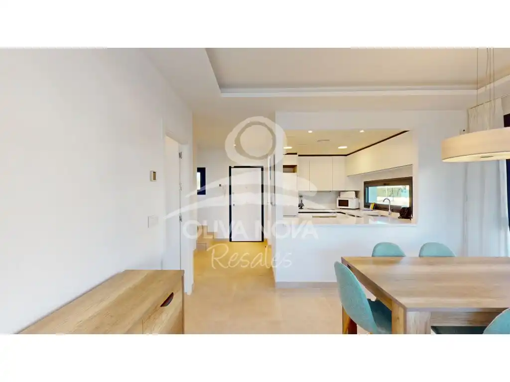 Detached homes for sale in Calle Degas, Oliva Nova