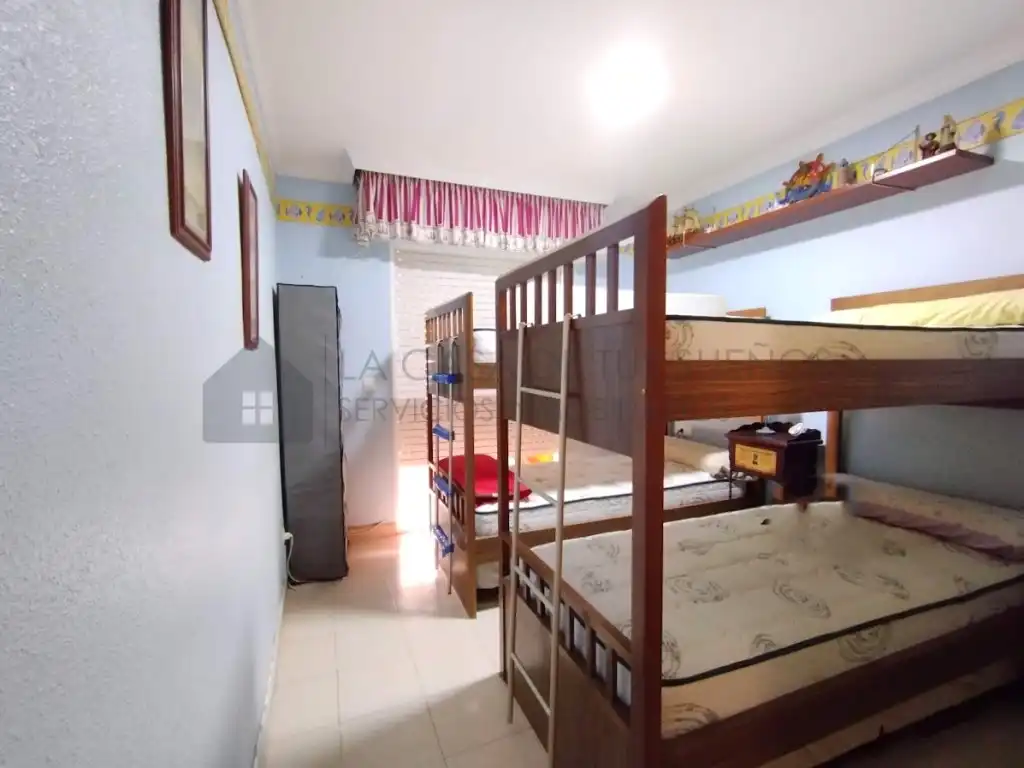 Schlafzimmer von Wohnungen zum Verkauf in Elche / Elx