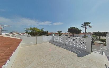 Vista exterior de Casa o xalet de lloguer en Torrevieja