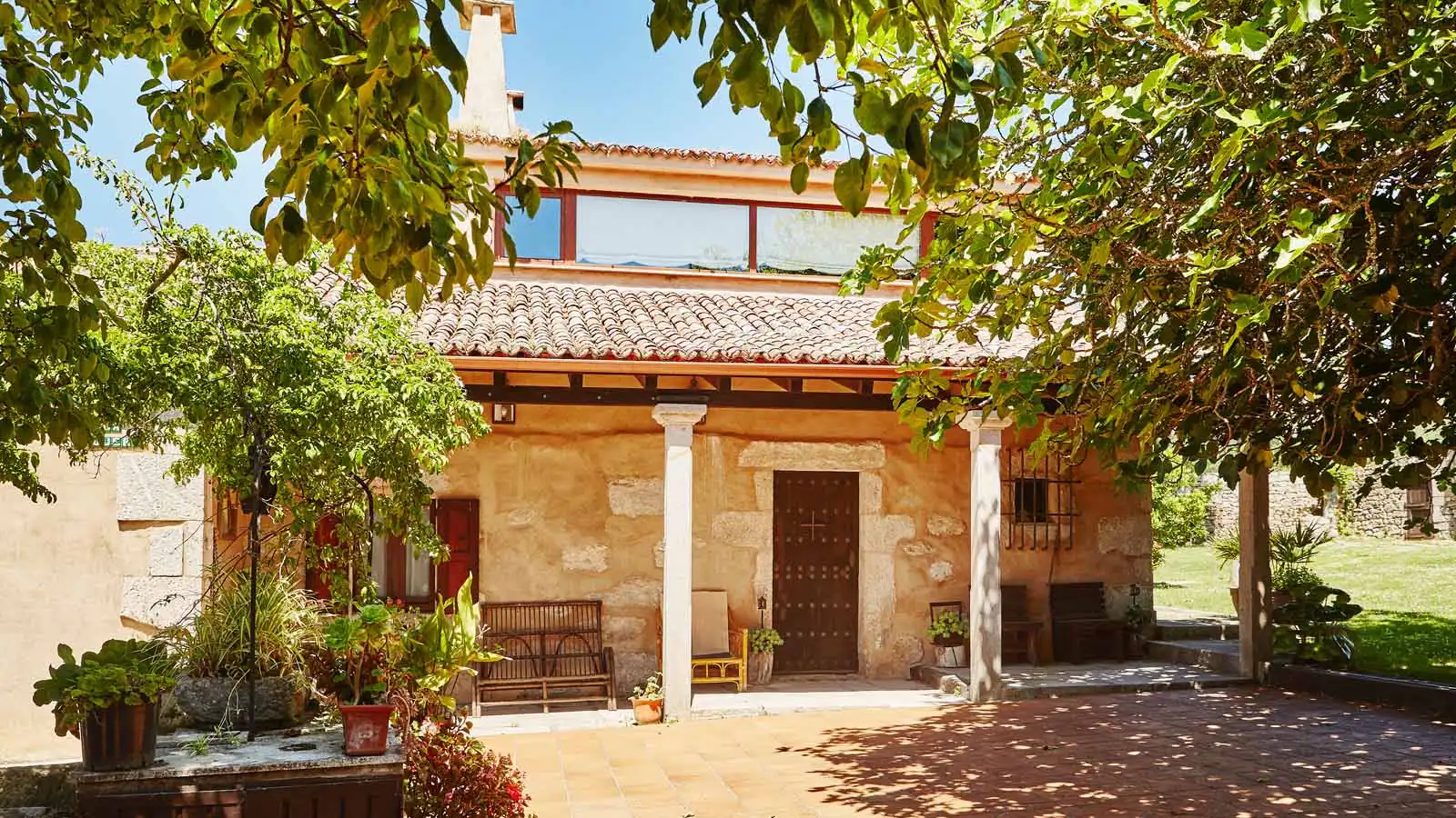 Vista exterior de Casa o chalet en venta en Ribeira con Jardín privado, Parquet y Trastero