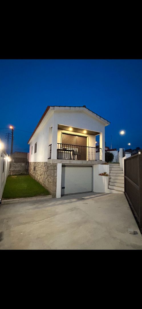 Casa o xalet de lloguer a Coruxo - Oia - Saiáns