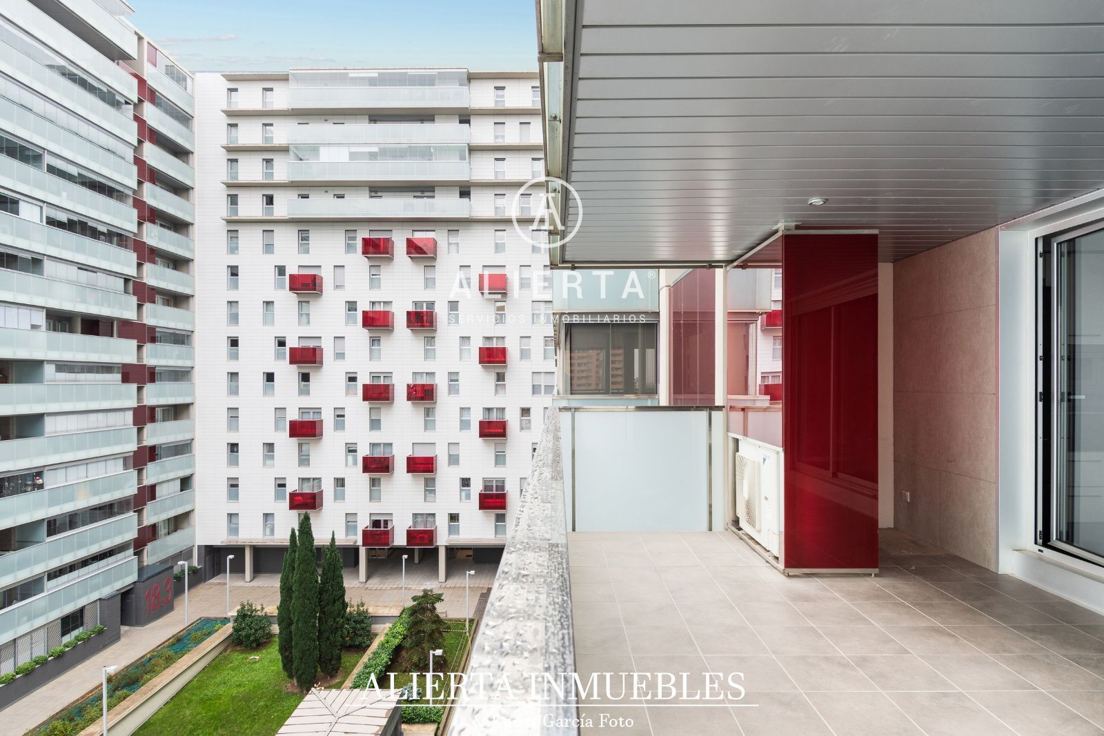 Vista exterior de Pis en venda en  Zaragoza Capital amb Aire condicionat, Calefacció i Terrassa