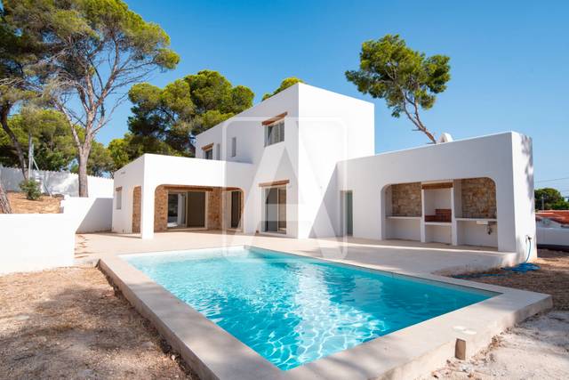 Casa-chalet en Venta en Moravit - Cap Blanc