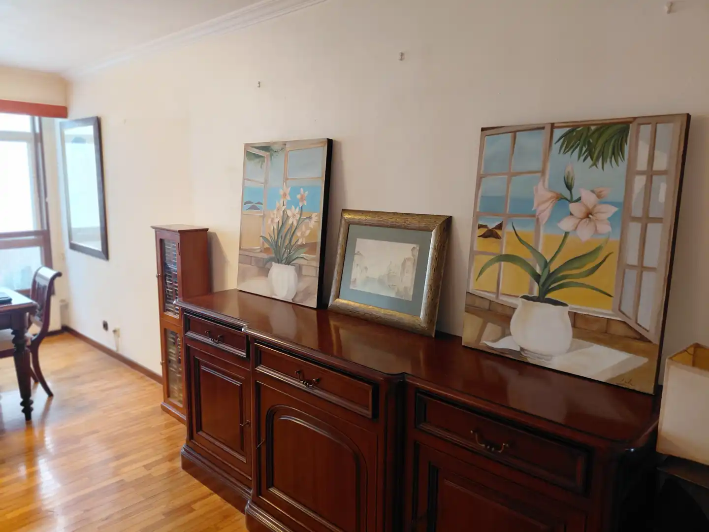 Sala de estar de Dúplex de alquiler en A Coruña Capital  con Jardín privado, Parquet y Amueblado