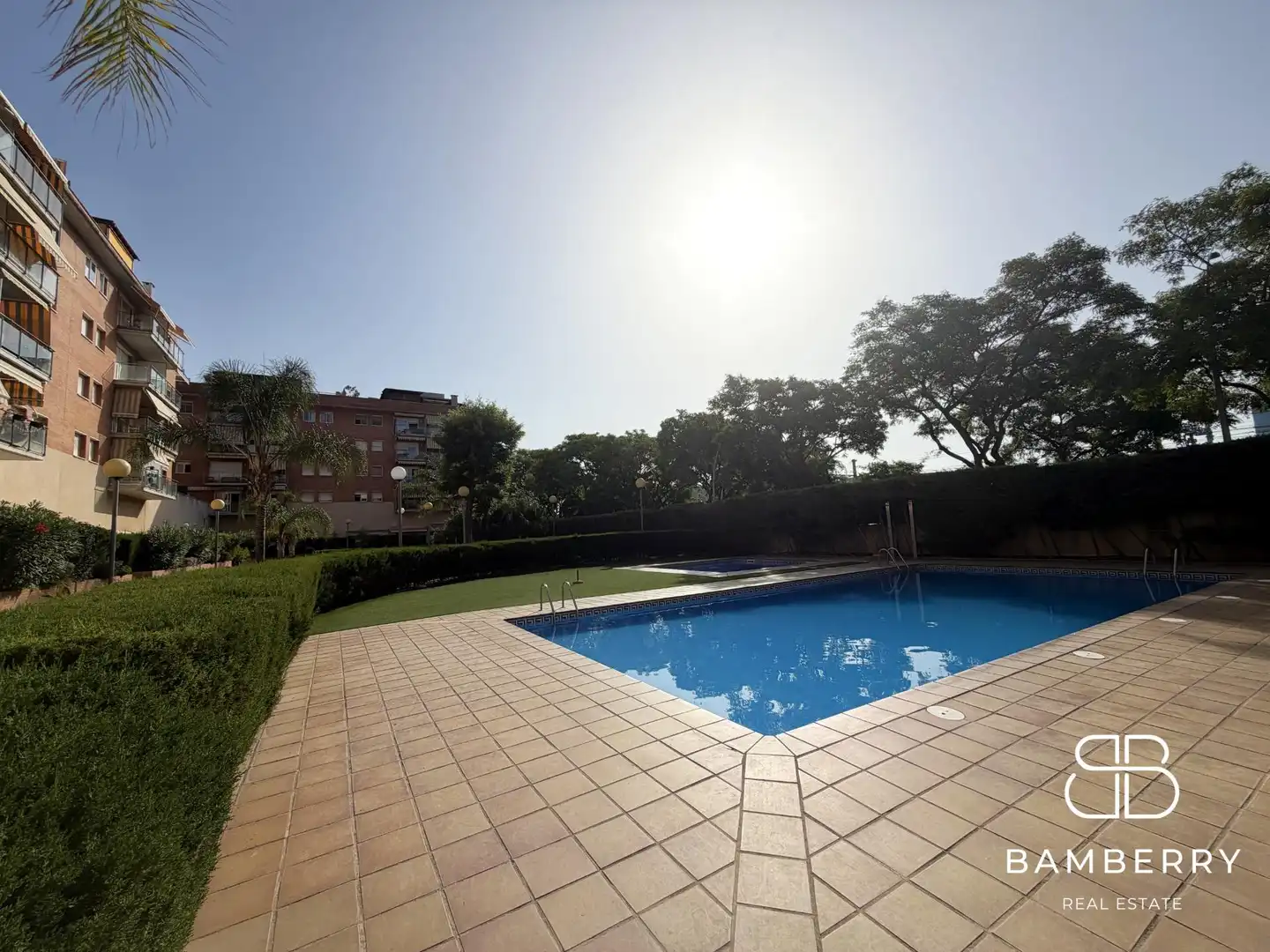 Swimming pool of Flat for sale in Castelldefels  with Parquet flooring and Community pool