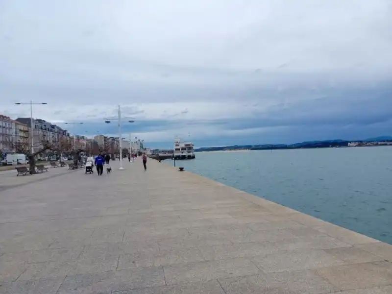 Vista exterior de Local en venta en Santander con Calefacción