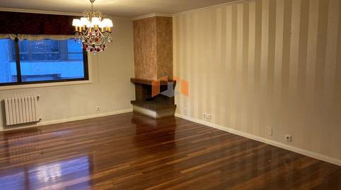 Foto 2 de Pis de lloguer a Plaza España - Corte Inglés, Vigo