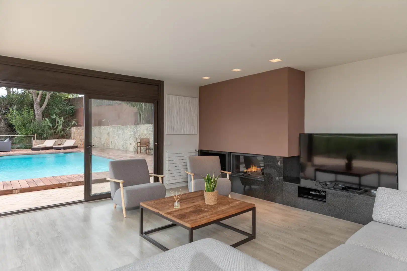 Living room of Houses for sale in Begur  with Air Conditioner, Heating and Private garden