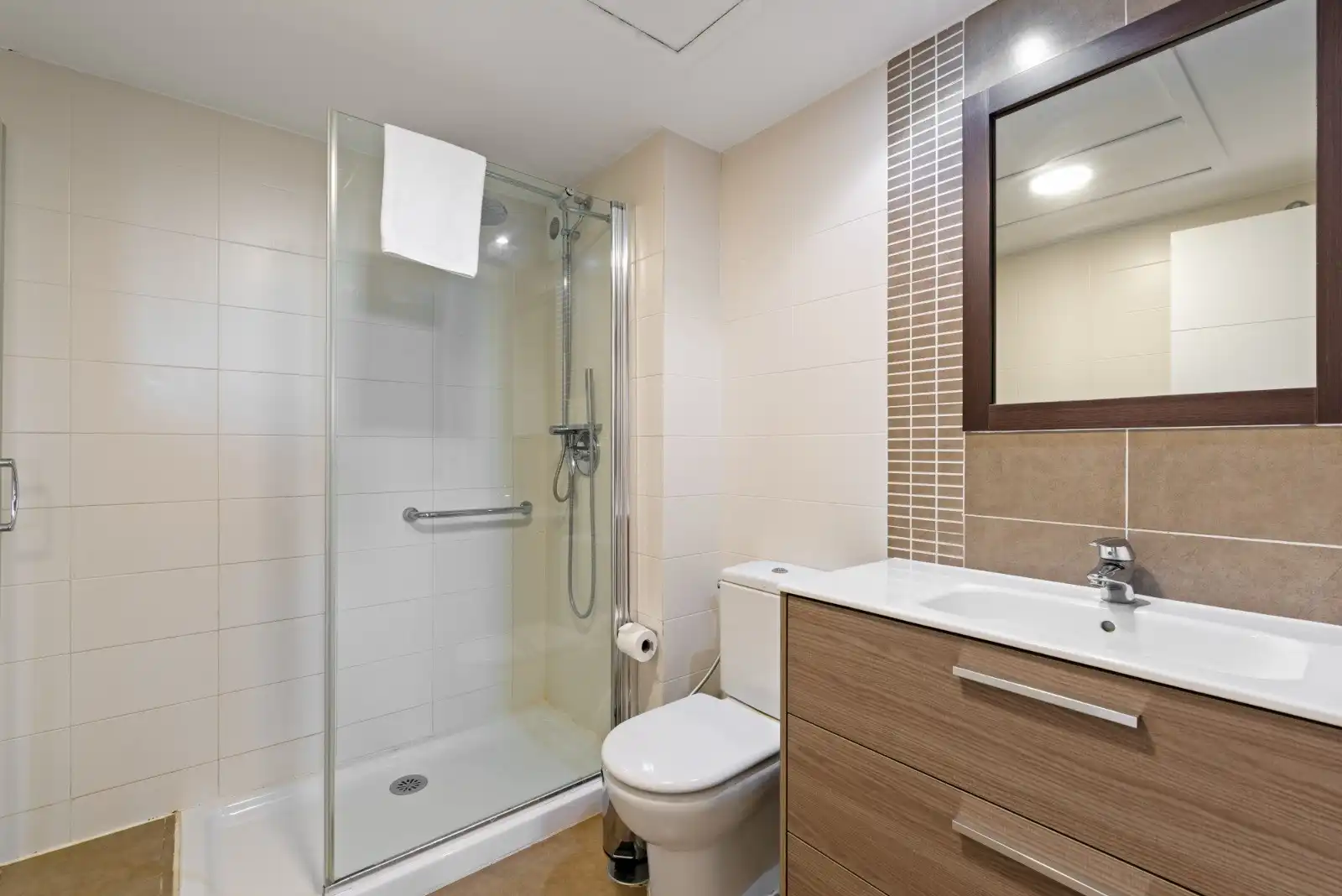 Apartment with terrace for sale in Benahavís pueblo, imagen 16