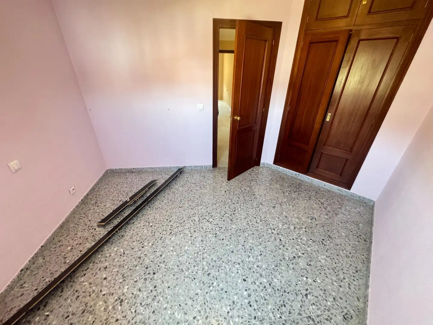 Bedroom of Flat for sale in Dos Hermanas  with Terrace and Storage room