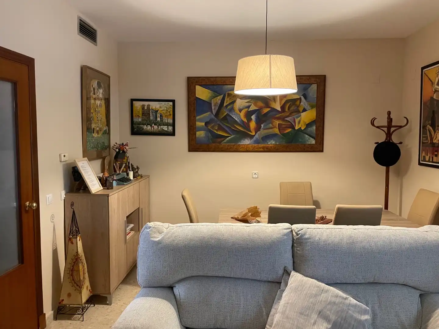 Living room of Flat for sale in  Sevilla Capital  with Air Conditioner