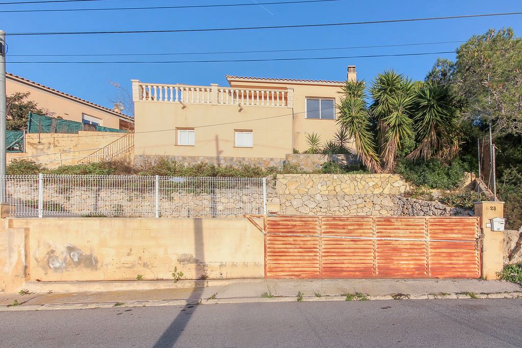 Exterior view of House or chalet for sale in Olèrdola