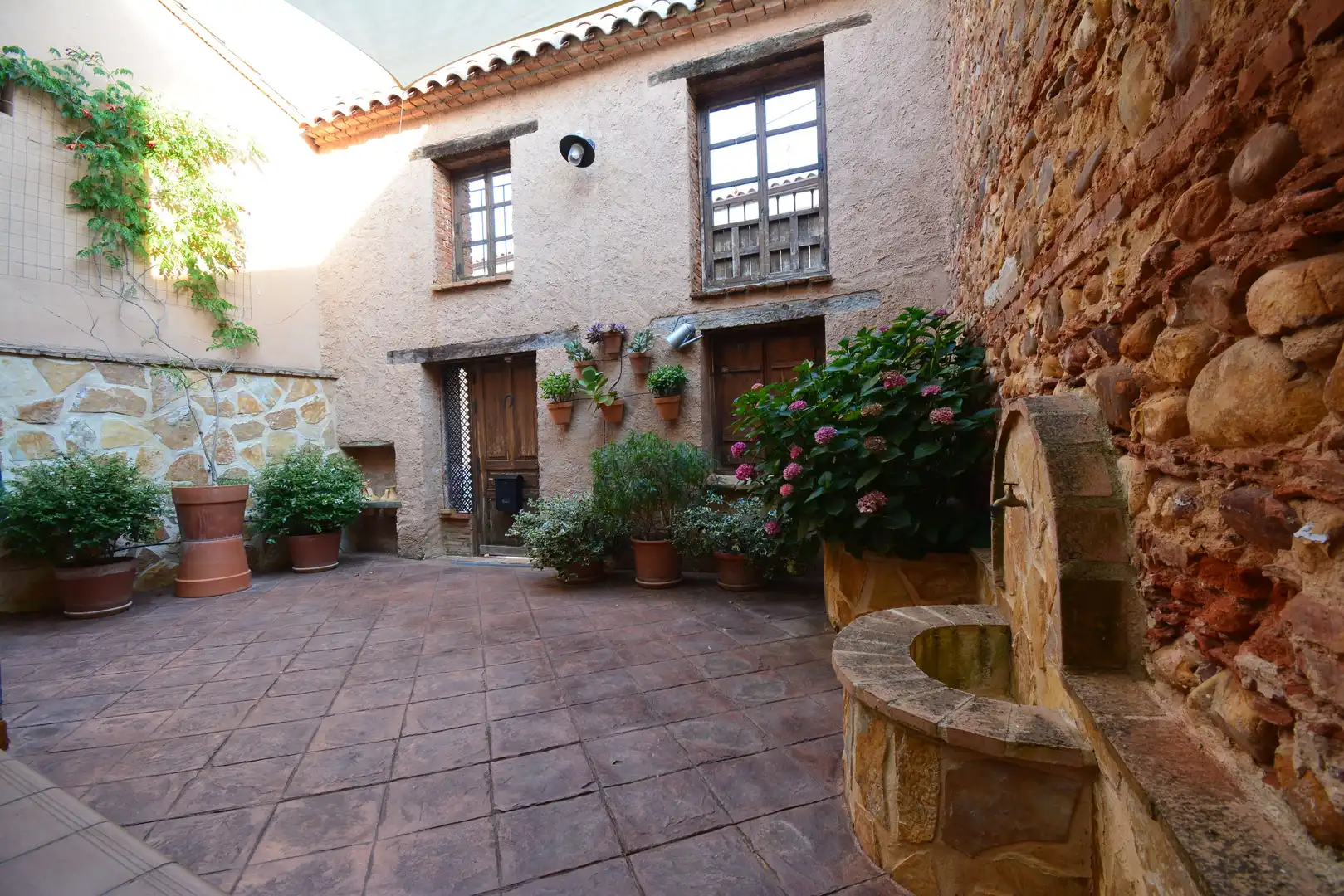 Terrasse von Country house zum Verkauf in Robledillo de Mohernando mit Klimaanlage, Privatgarten und Terrasse
