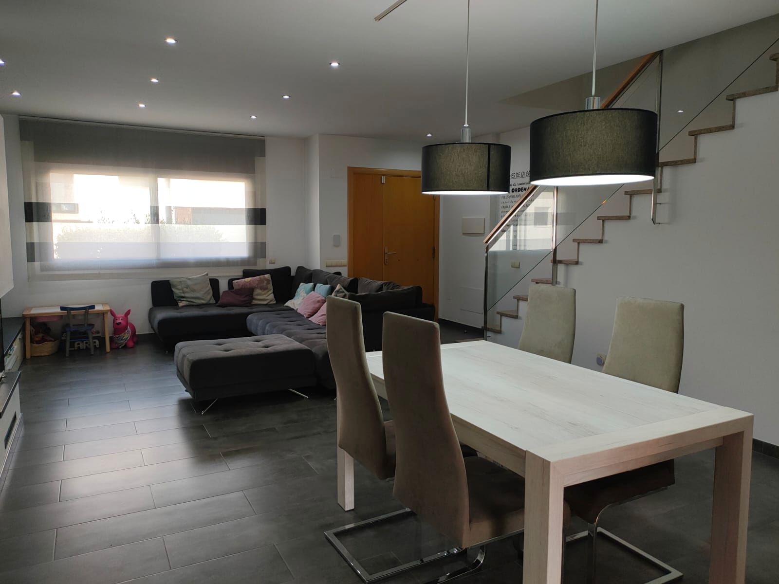 Living room of Single-family semi-detached for sale in Sils  with Air Conditioner, Heating and Private garden