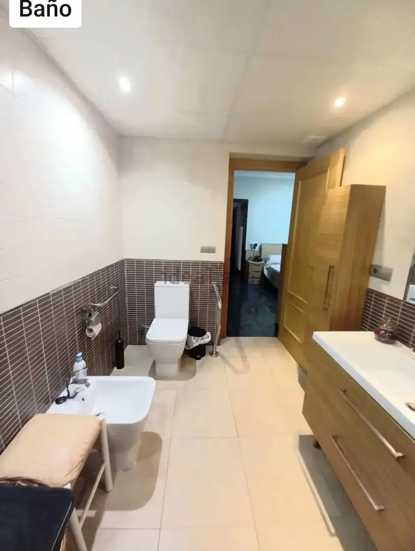 Bany de Casa o xalet en venda en Córdoba amb Traster