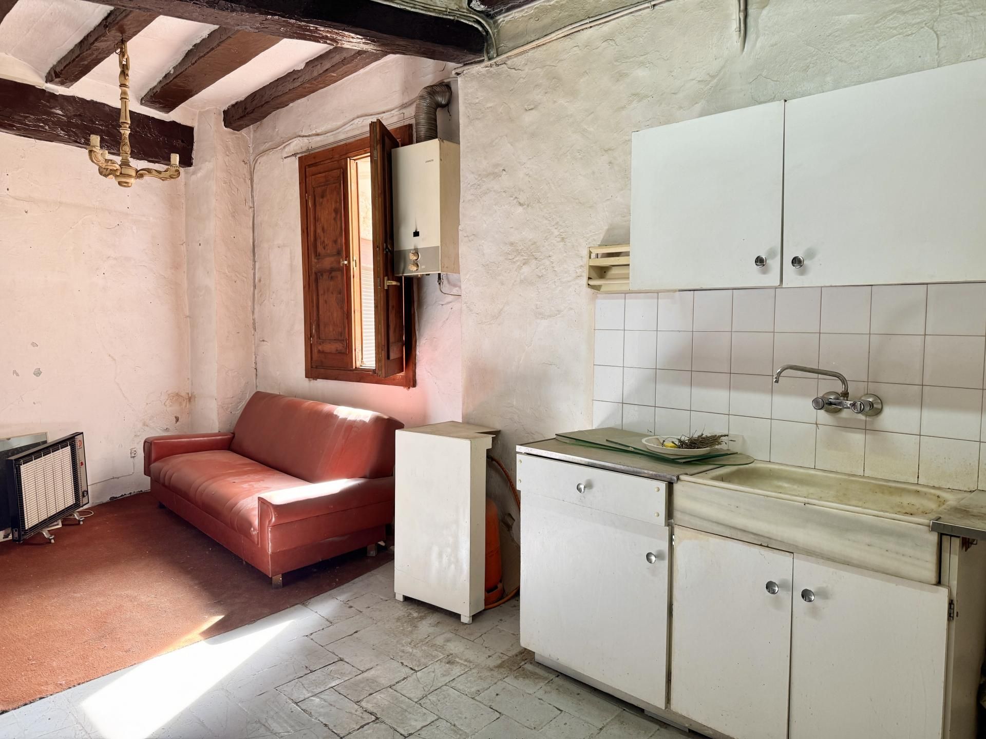 Cuina de Casa adosada en venda en La Pobla de Lillet amb Terrassa