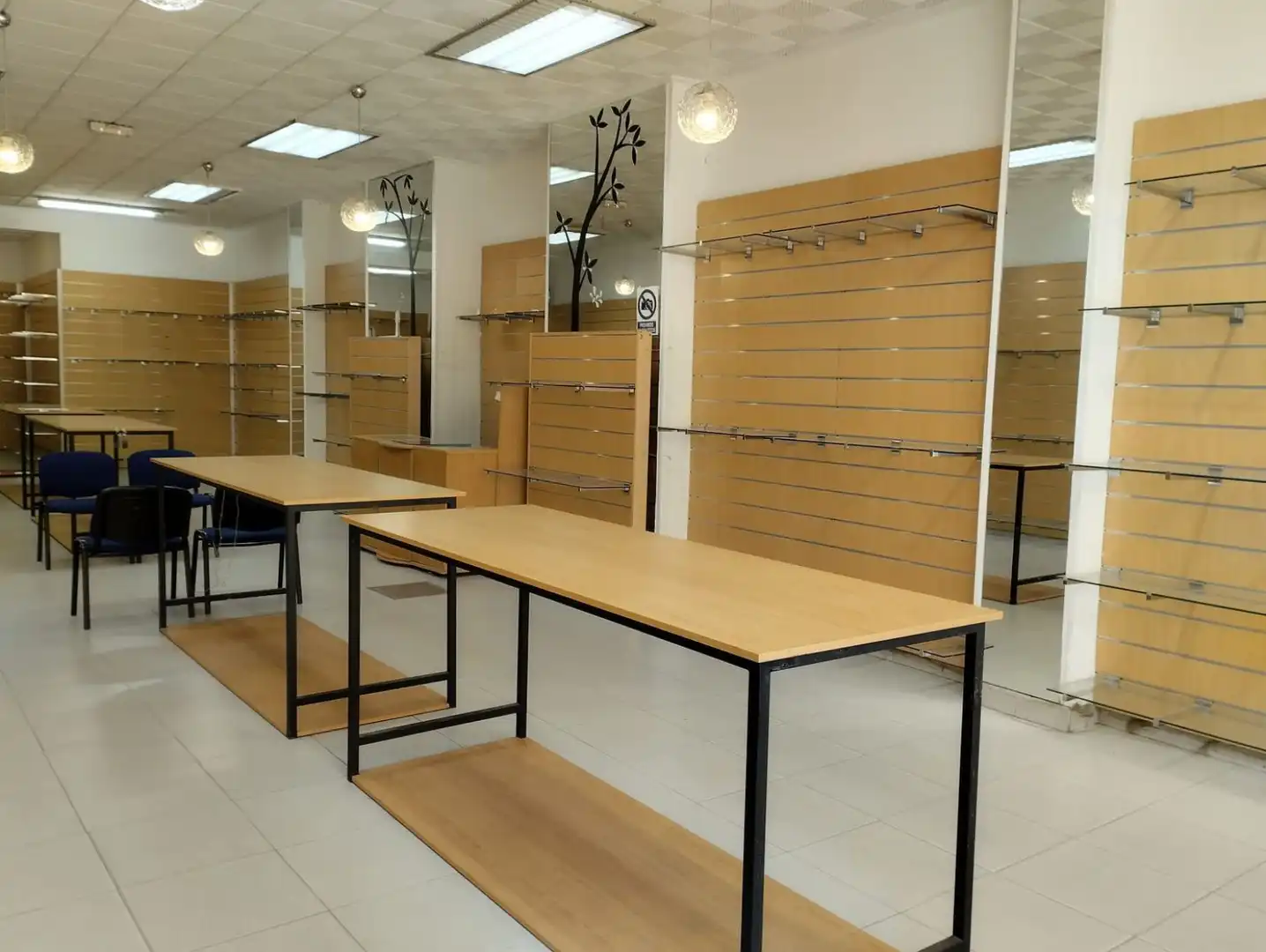 Local comercial de lloguer a Centro, imagen 4