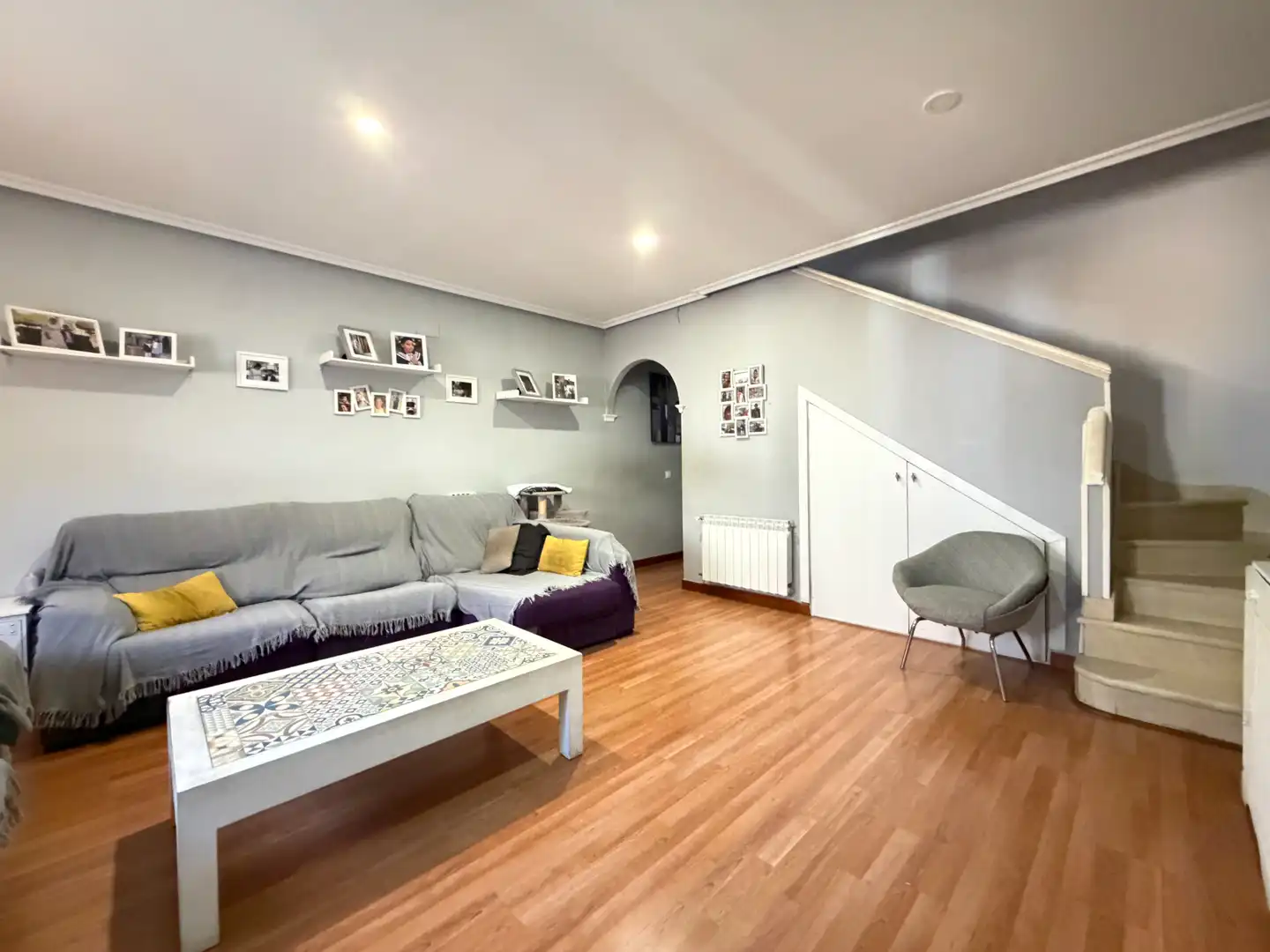 Terraced house for sale in Calle Alejandro Casona