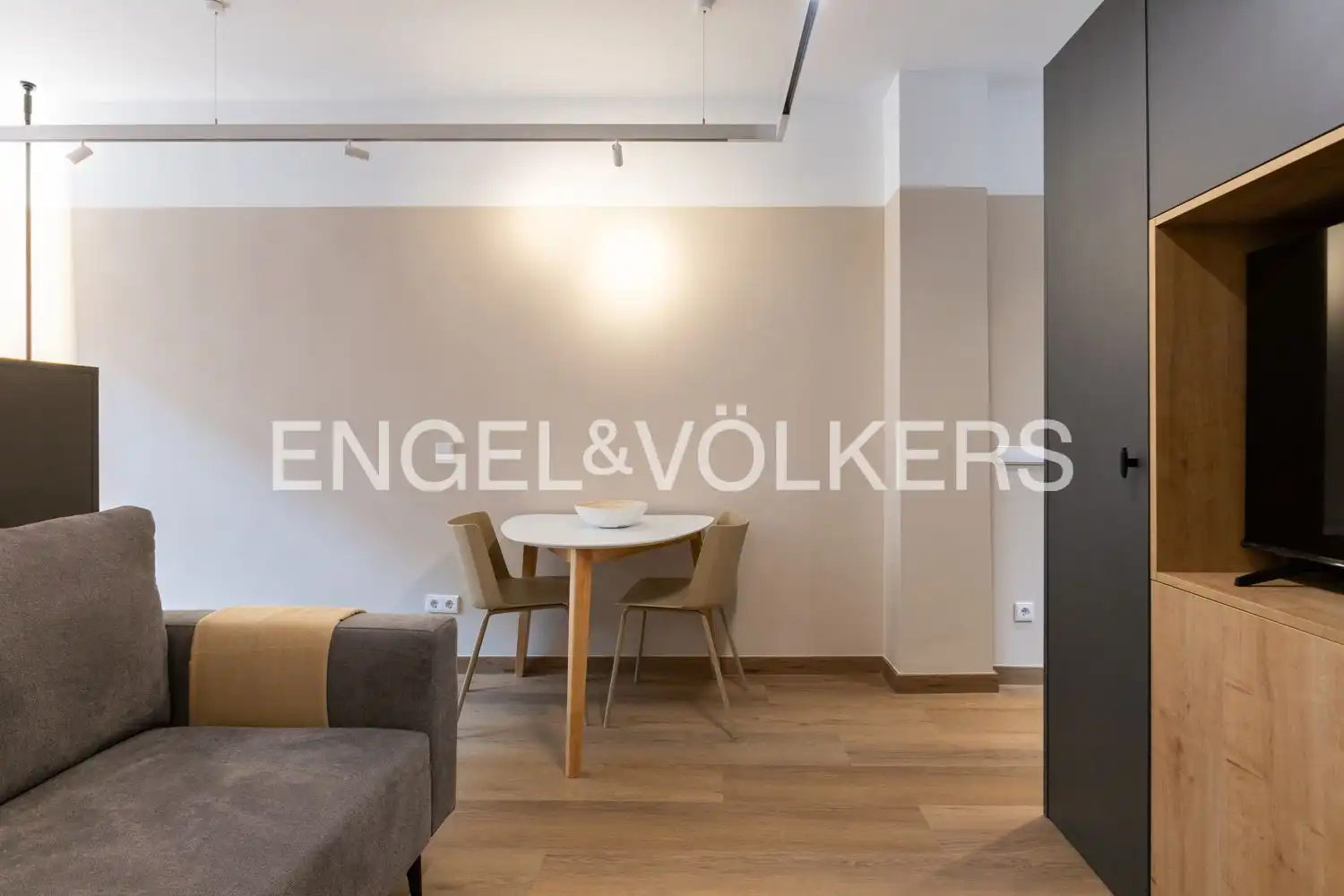 Wohnzimmer von Wohnung zur Miete in Valencia mit Klimaanlage, Heizung und Möbliert