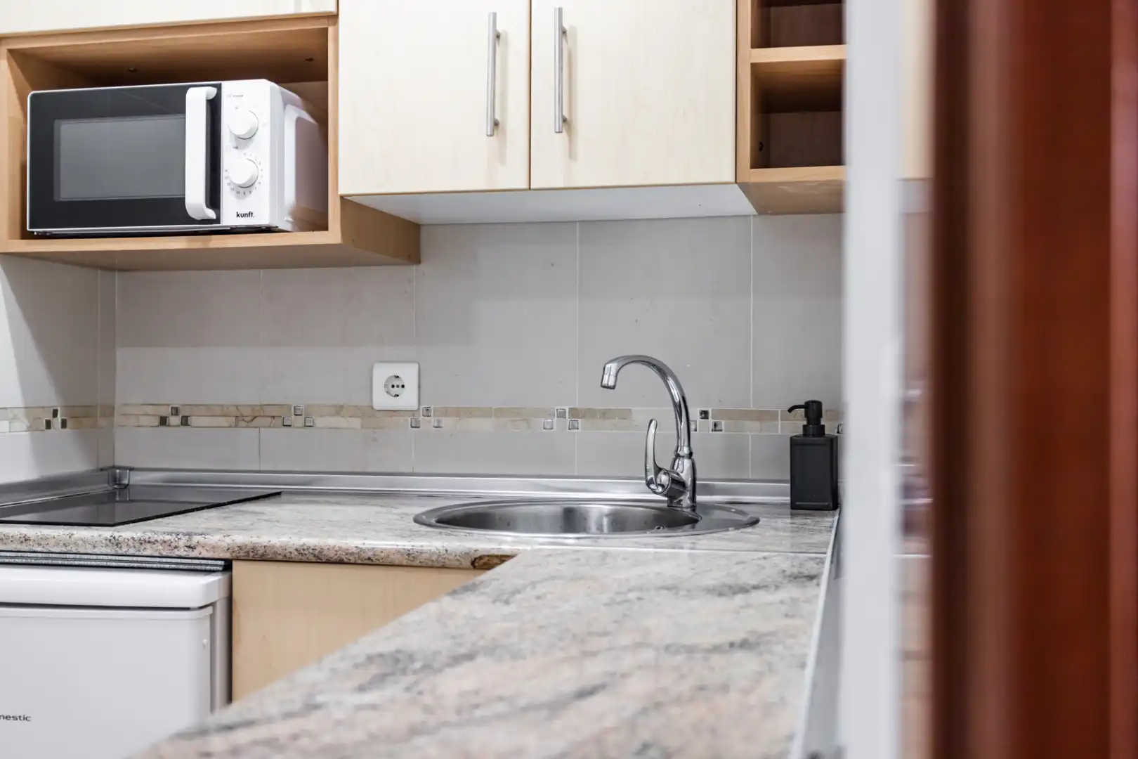 Kitchen of Study for sale in Fuengirola  with Air Conditioner, Terrace and Furnished