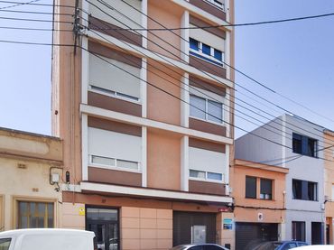 Local comercial en venda a PAU CLARIS