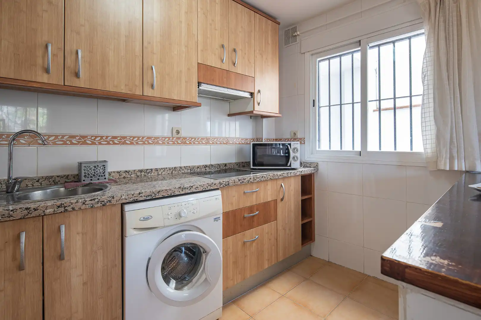 Cocina de Piso en venta en Güéjar Sierra con Aire acondicionado, Terraza y Amueblado