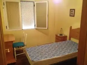 Habitación de Piso de alquiler en Ciudad Real con Terraza y Amueblado