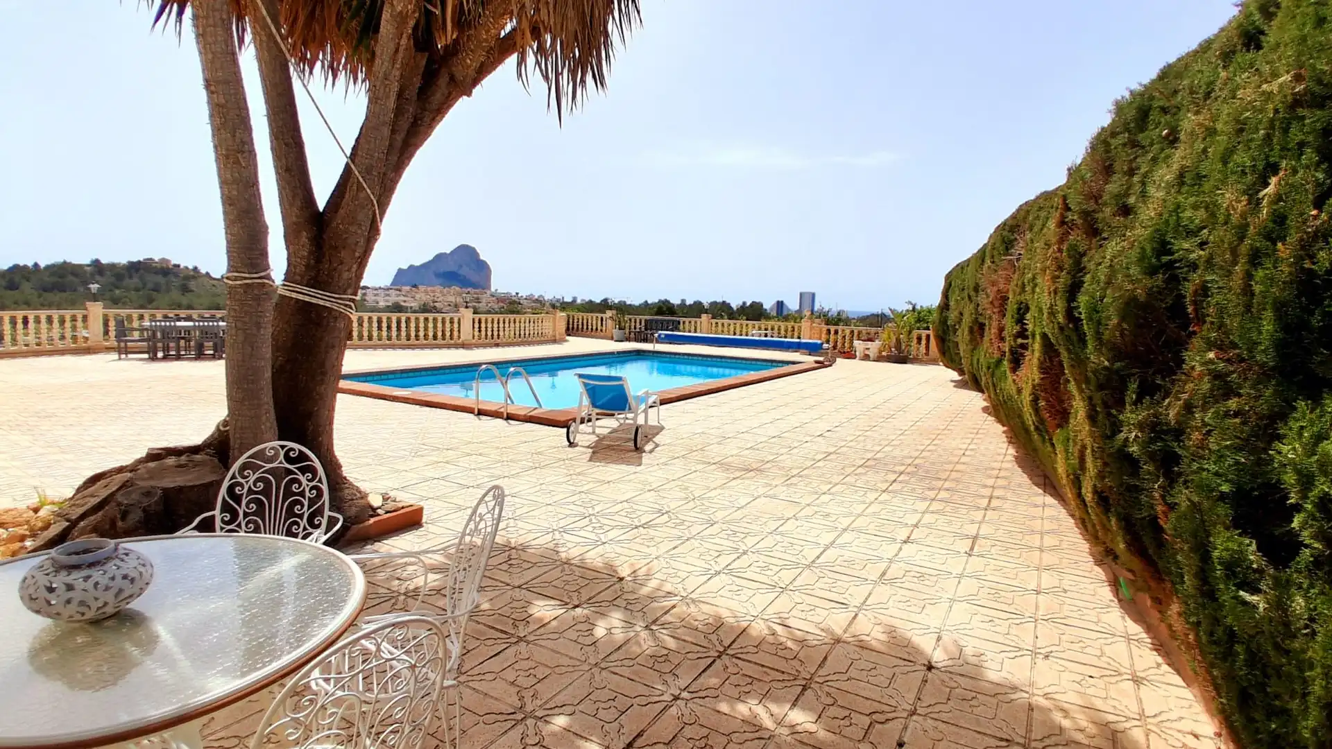 Piscina de Casa o xalet en venda en Calpe / Calp amb Aire condicionat, Calefacció i Jardí privat