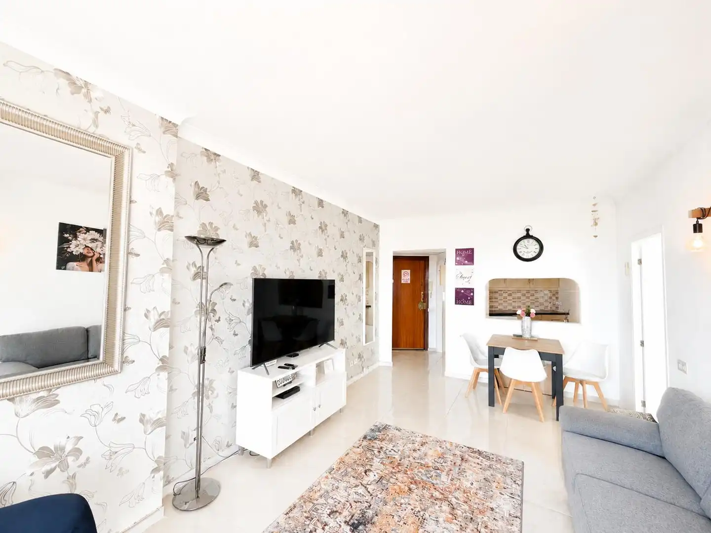 Wohnzimmer von Dachboden zum Verkauf in Benalmádena mit Möbliert und Gemeinschaftspool