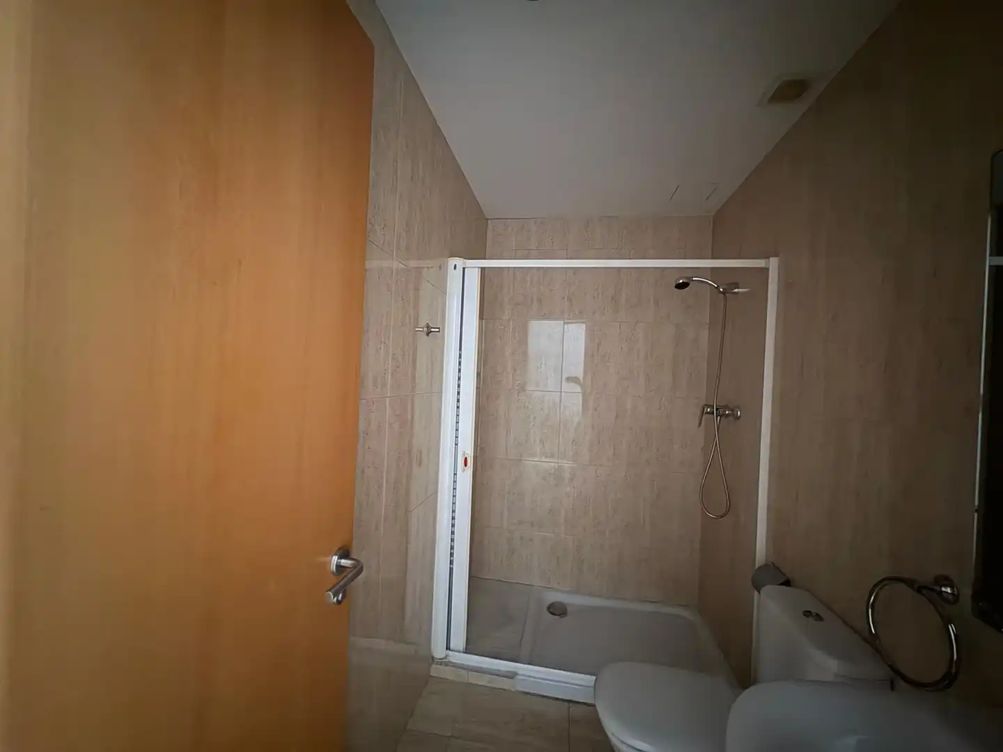 Badezimmer von Dachboden zum Verkauf in Igualada mit Klimaanlage und Terrasse