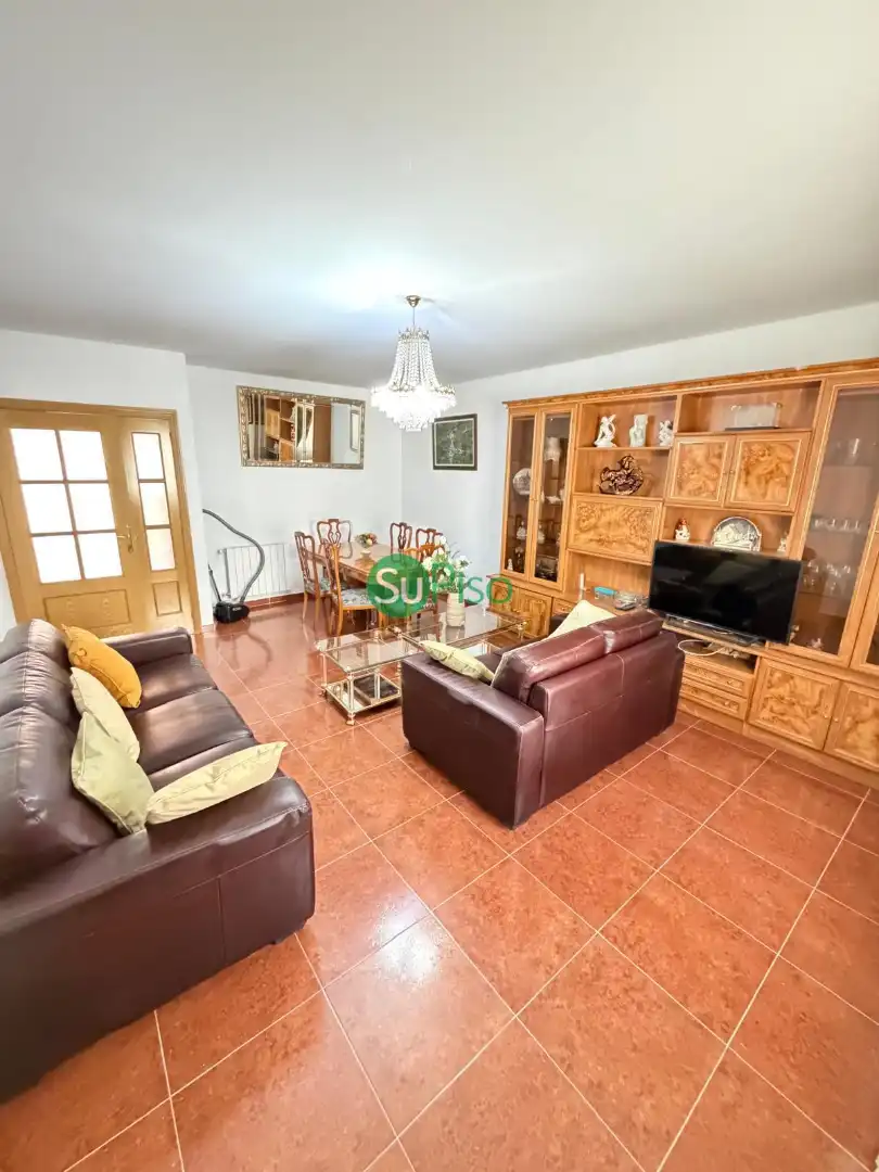 Detached house with garden for sale in Avenida Rufino Rubio 10, imagen 8