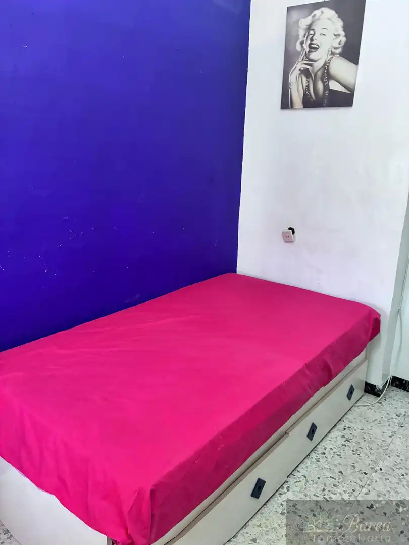 Habitación de Casa o chalet en venta en Rute con Trastero y Amueblado