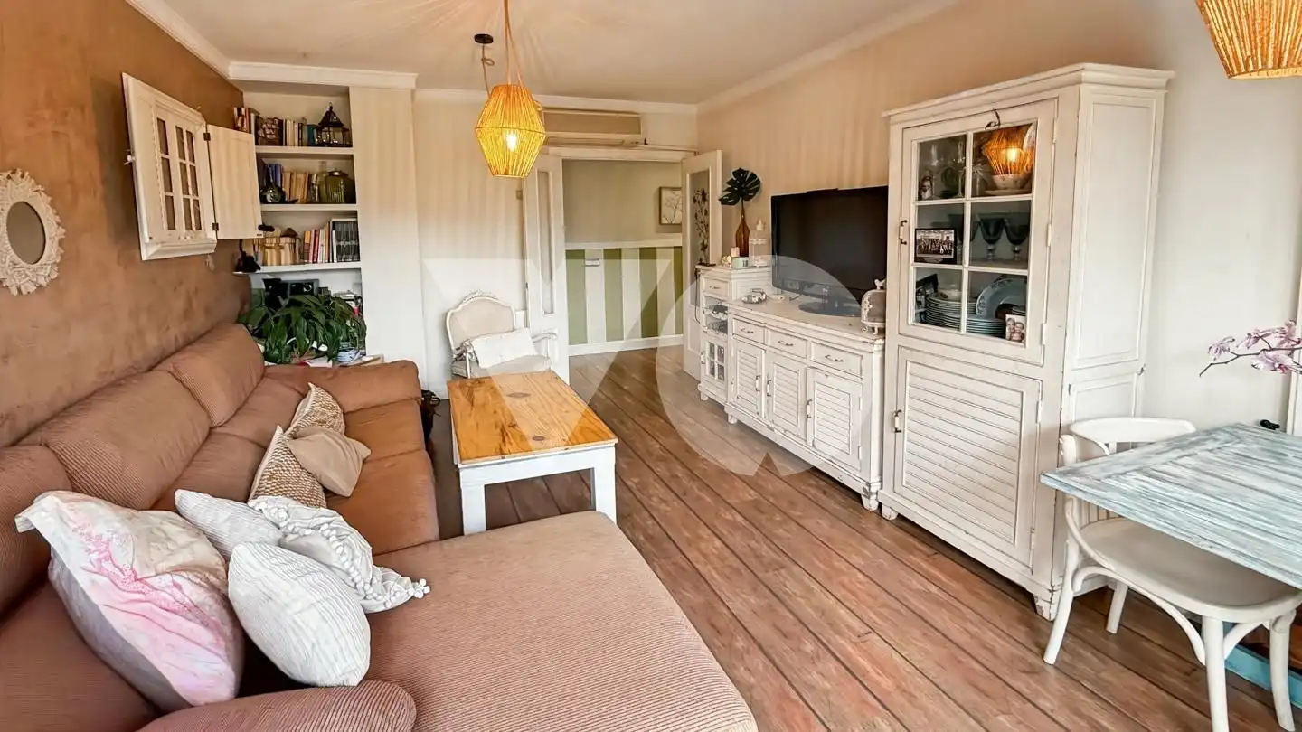 Sala de estar de Piso en venta en Madrid con Aire acondicionado, Calefacción y Jardín privado