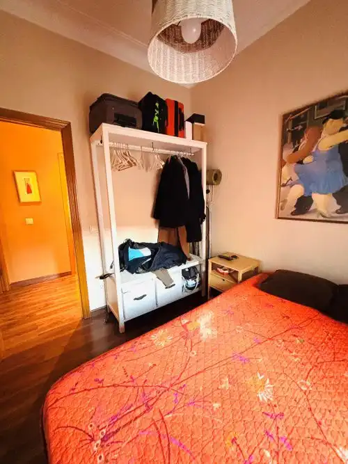 Schlafzimmer von Wohnung zum Verkauf in Madrid mit Klimaanlage, Heizung und Balkon