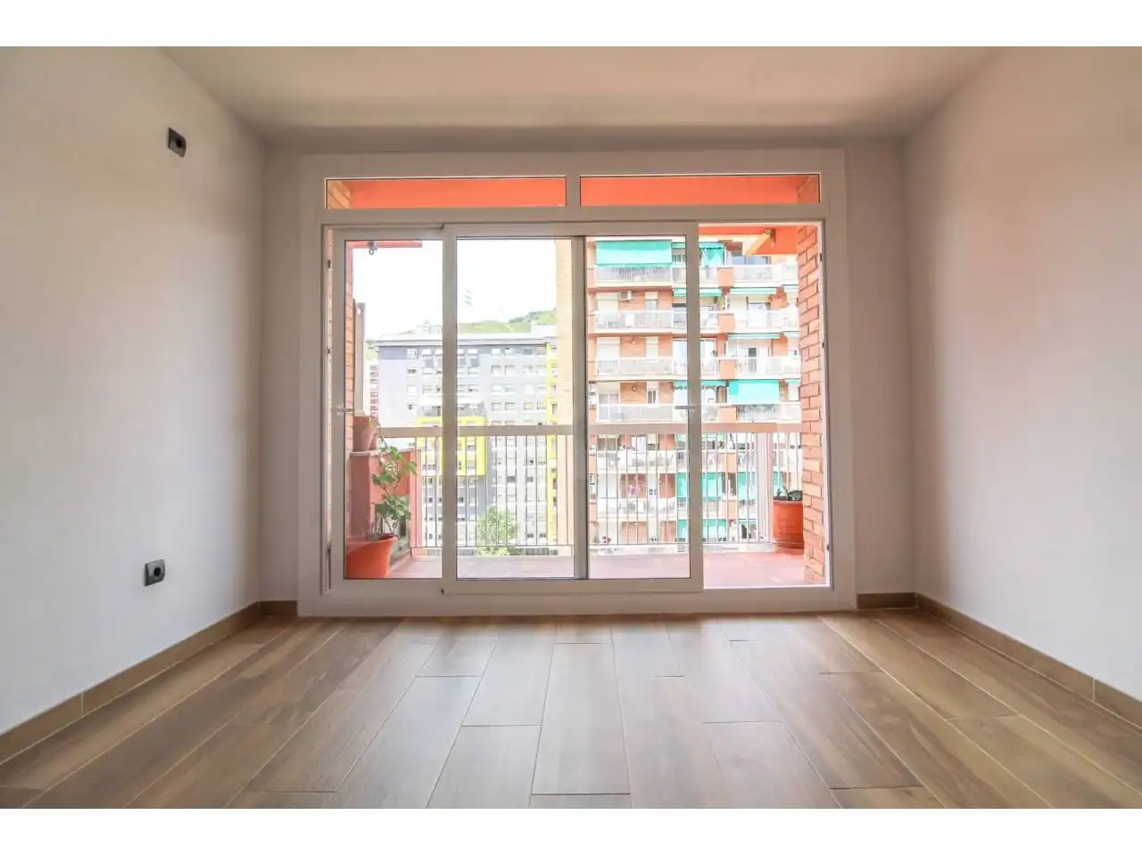 Terraza de Piso de alquiler en Nou Barris