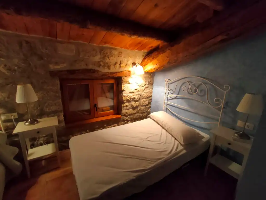 Habitación de Casa o chalet en venta en Valdeltormo con Amueblado