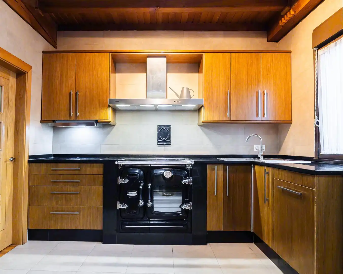 Cocina de Casa o chalet en venta en Padrenda con Calefacción, Jardín privado y Terraza