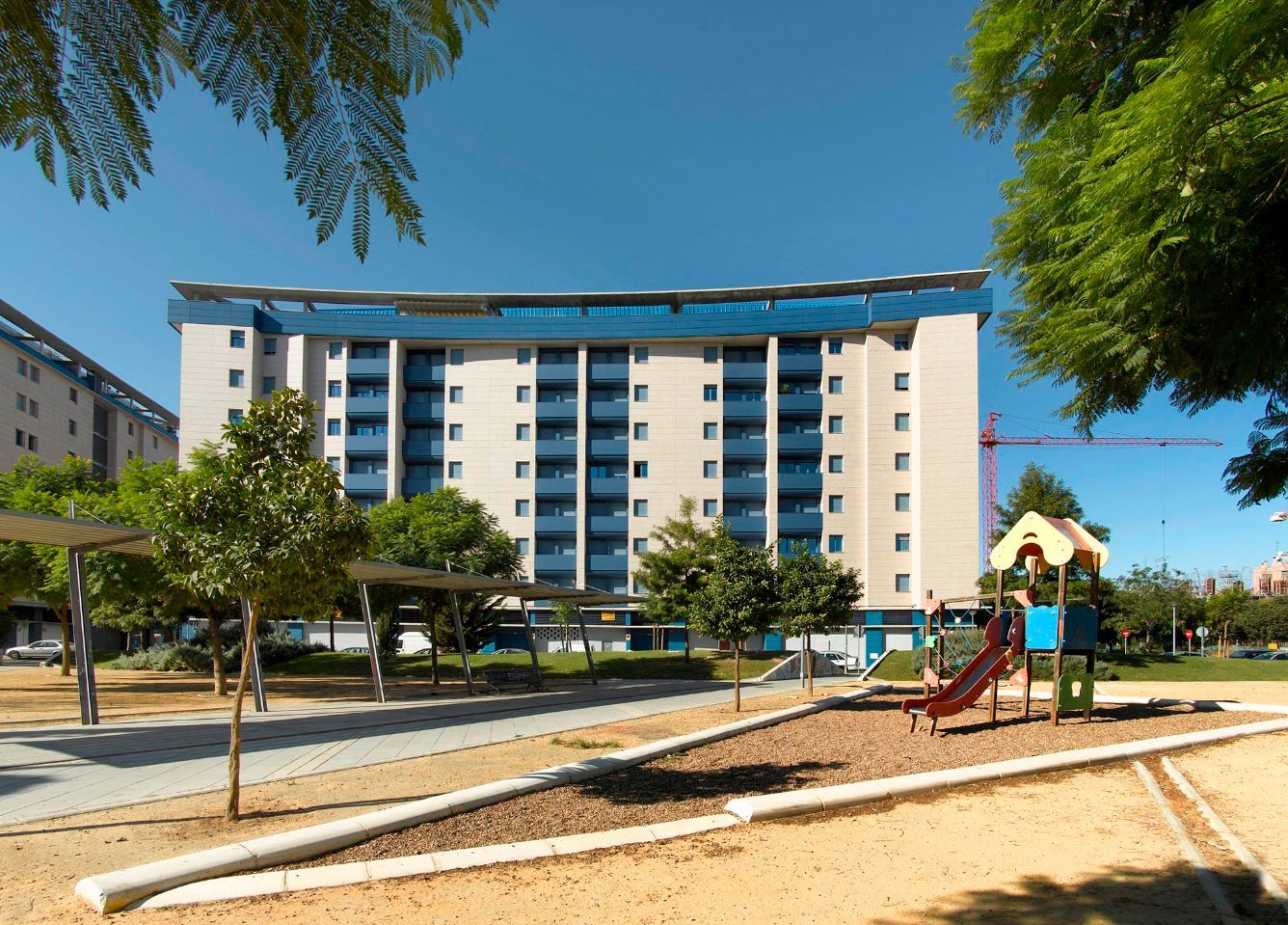 Exterior view of Flat for sale in  Sevilla Capital  with Air Conditioner, Heating and Parquet flooring