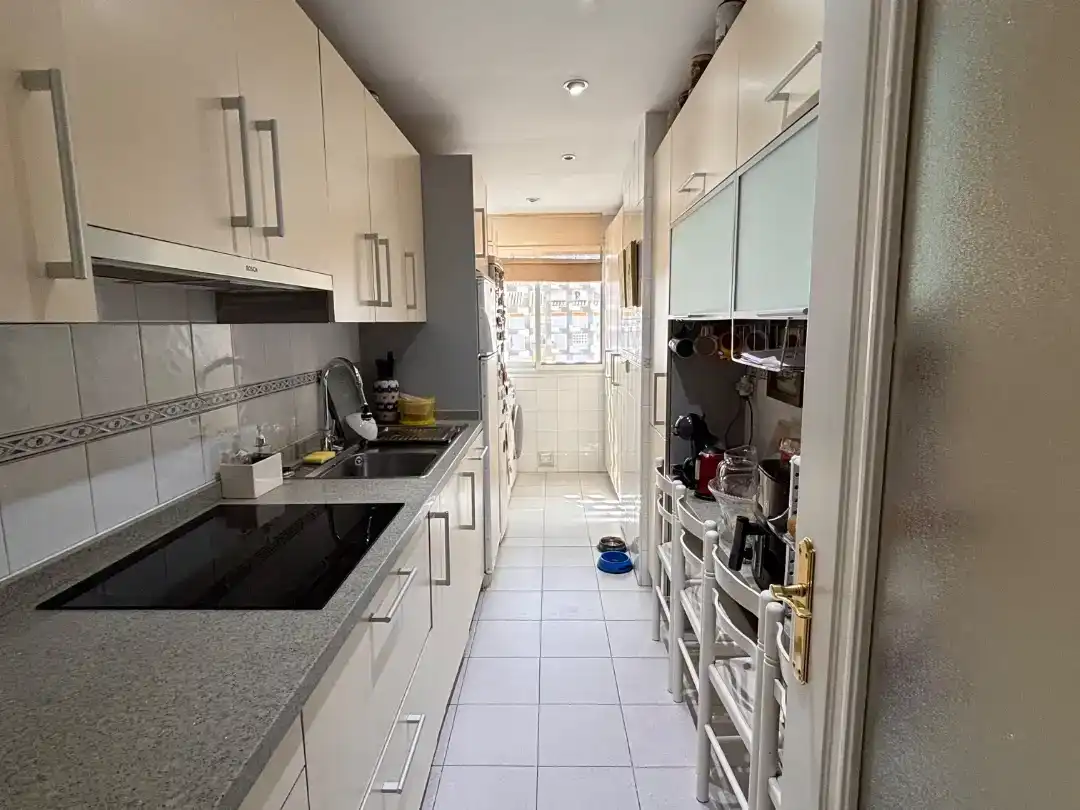 Kitchen of Flat for sale in Marbella  with Air Conditioner, Swimming Pool and Balcony