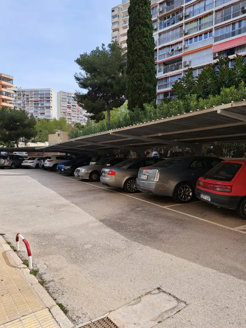 Parking of Apartments for sale in Benidorm  with Air Conditioner, Terrace and Furnished