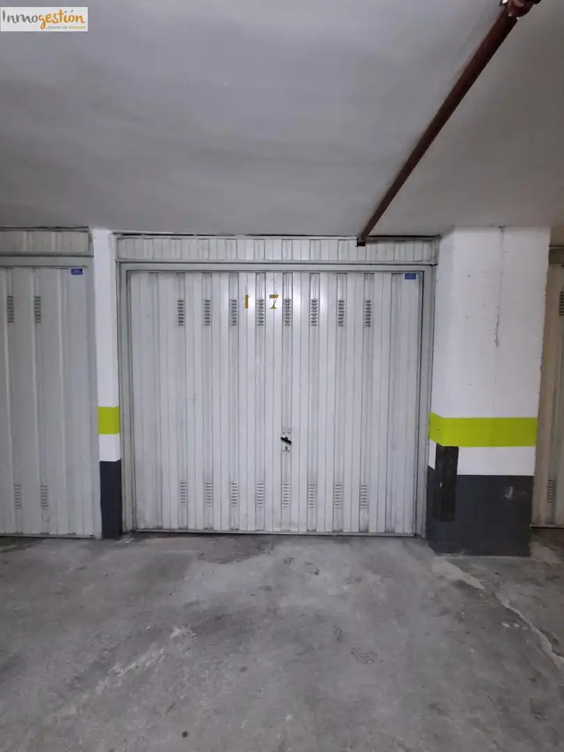 Aparcament de Pis en venda en Tudela de Duero amb Calefacció i Traster