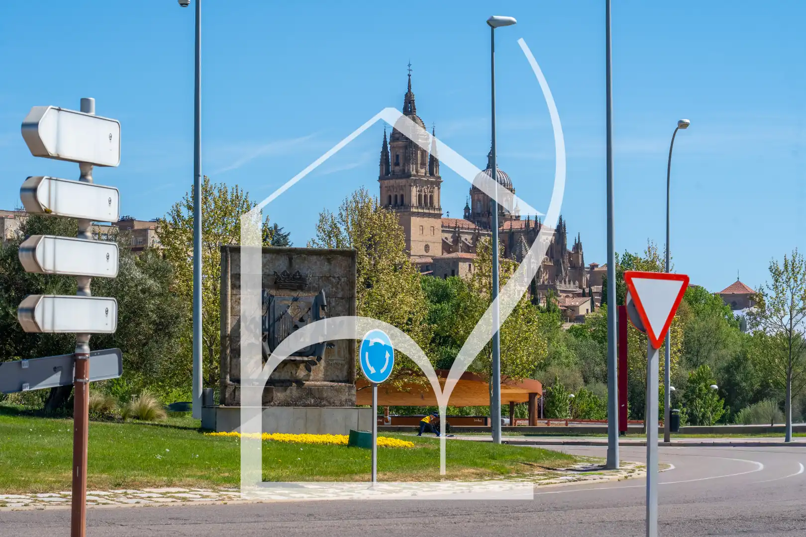 Außenansicht von Wohnung zum Verkauf in Salamanca mit Klimaanlage, Heizung und Möbliert